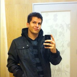 Meet your Posher, Erick